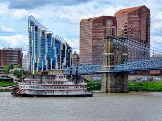 riverboat,Cincinnati