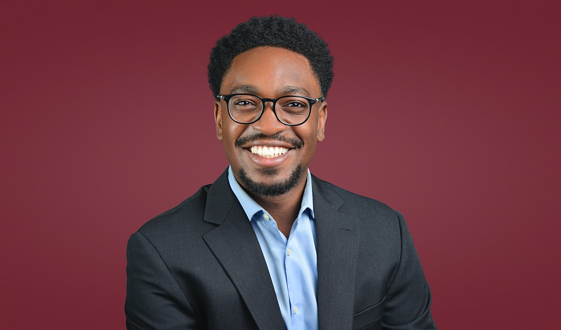 Phoenix corporate headshot by Art Dickinson