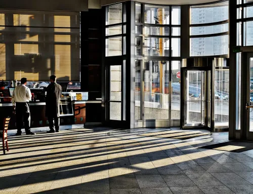 How Do I Choose the Right Photographer for Company Headshots in Phoenix?