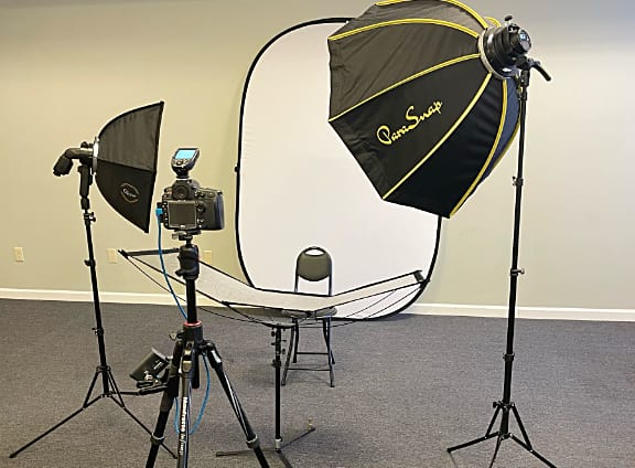 mobile photography studio set up for Phoenix headshot photographer Art Dickinson